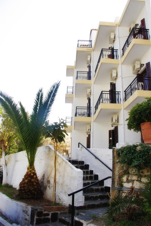 Hotel Rena Ágios Kírykos المظهر الخارجي الصورة